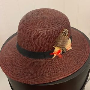 Straw women’s done hat